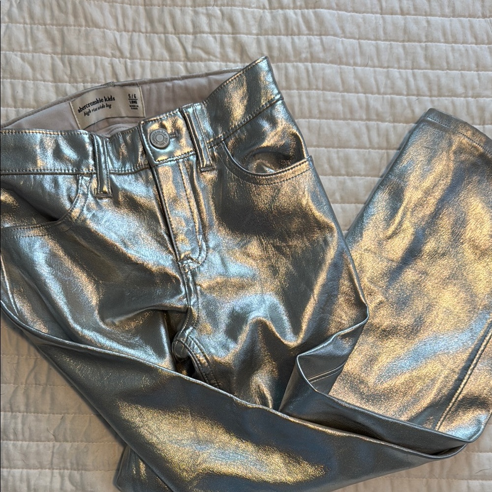 Abercrombie Kids Metallic Silver Pants 5/6 LONG